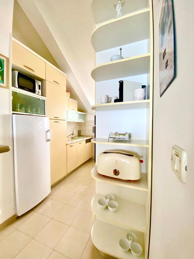 Rr Apartman